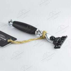 Cartridge razor comes with Gillette Mach3 head and Zinc Base chromed luxury look give you a comfortable shave. Have you shave today with classical shaver. Try with our traditional shaver today!